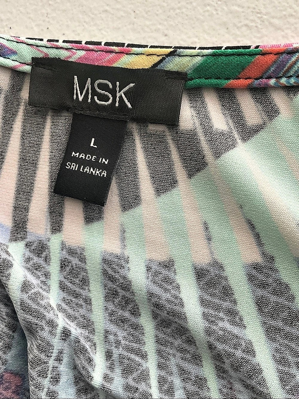 MSK Geometric Multi-Colored Abstract Mini Dress - Picture 4 of 4